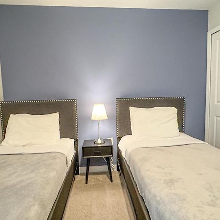 Beautiful Four Bedrooms Townhouse With Splash Pool At Le Reve Resort Киссимми Экстерьер фото