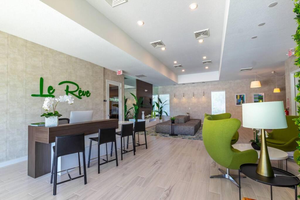 Beautiful Four Bedrooms Townhouse With Splash Pool At Le Reve Resort Киссимми Экстерьер фото