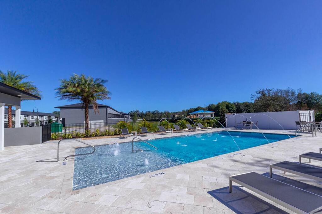Beautiful Four Bedrooms Townhouse With Splash Pool At Le Reve Resort Киссимми Экстерьер фото